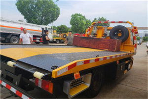 焉耆附近拖车电话号码服务